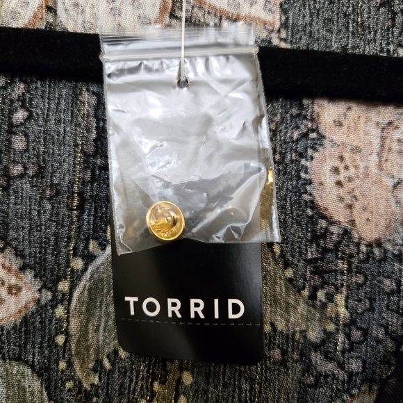 Gauze Long Sleeved Floral Button Down Blouse with Gold accents - Picture 4 of 9